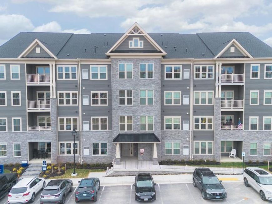 9935 Sofield Pl, Unit 201, Ijamsville, MD 21754 Main Photo