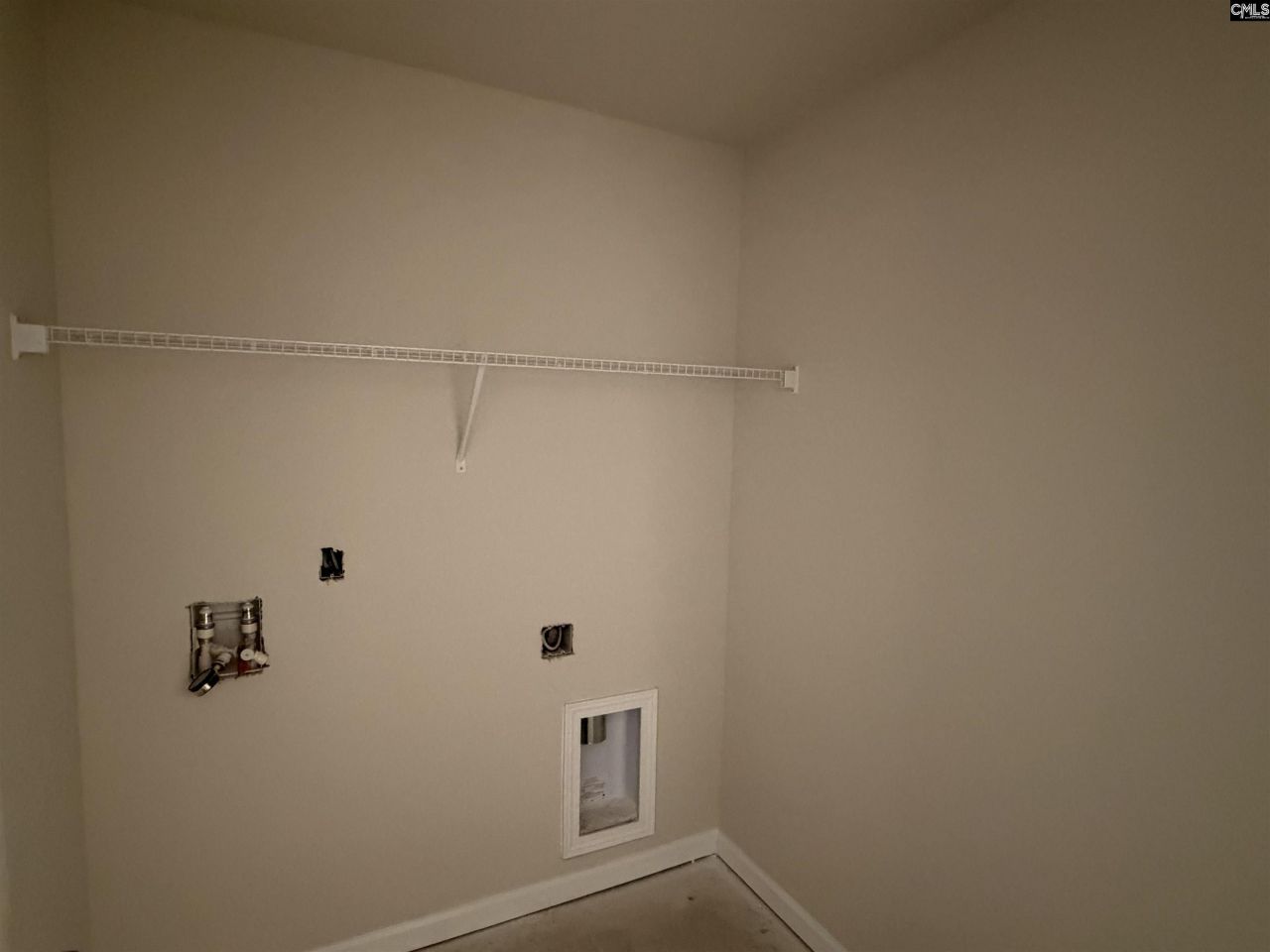 1031 Pineland Drive  Photo 5