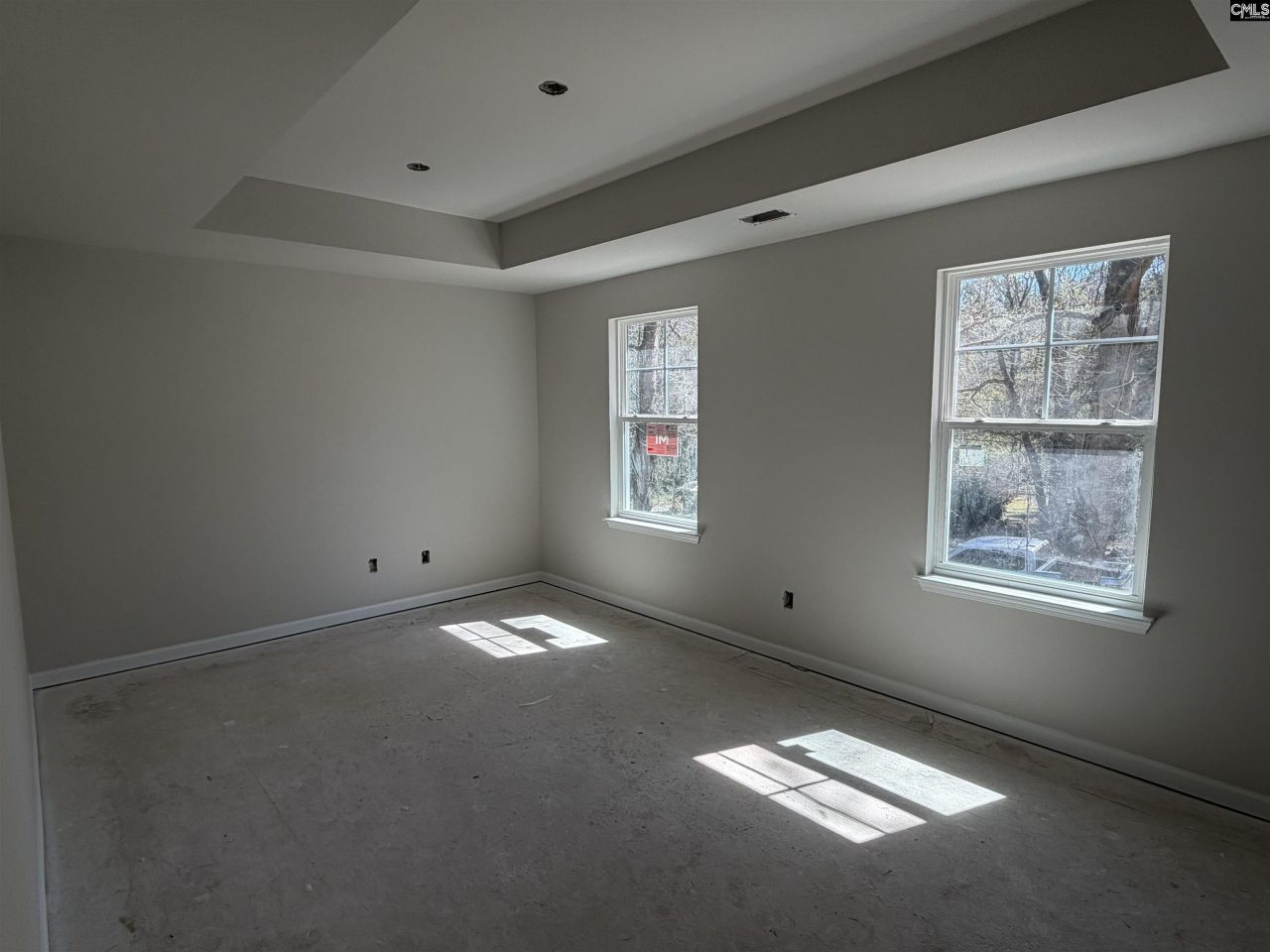 1031 Pineland Drive  Photo 6