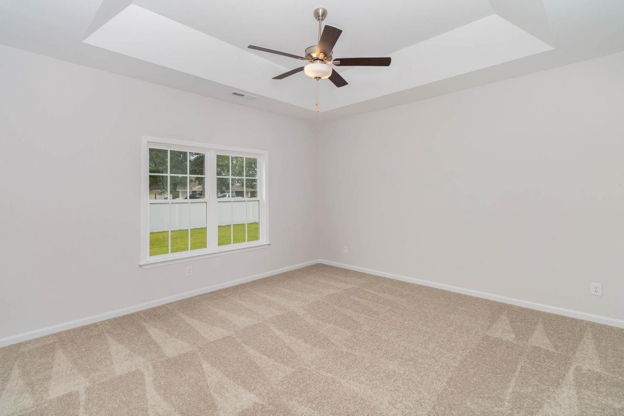 215 Stillbrook Dr. Photo 10