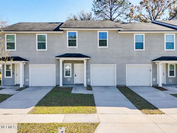 3551 RAIN FOREST Drive W, Jacksonville, FL 32277