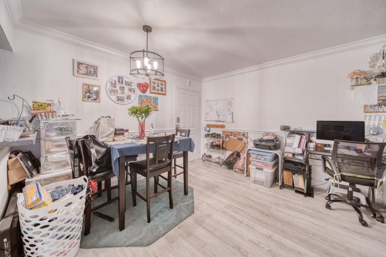 9459 SW 76th St , Unit R5, Miami, FL 33173 Photo