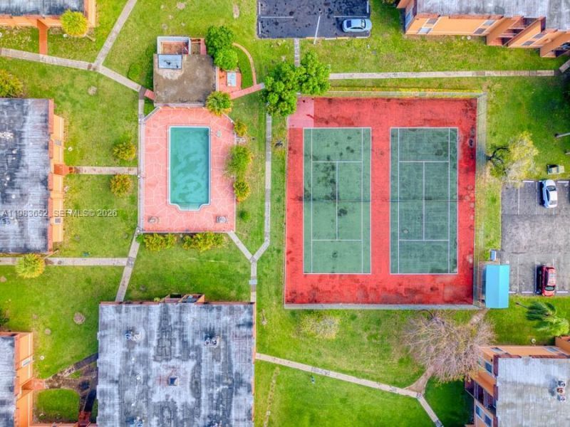 9459 SW 76th St , Unit R5, Miami, FL 33173 Photo