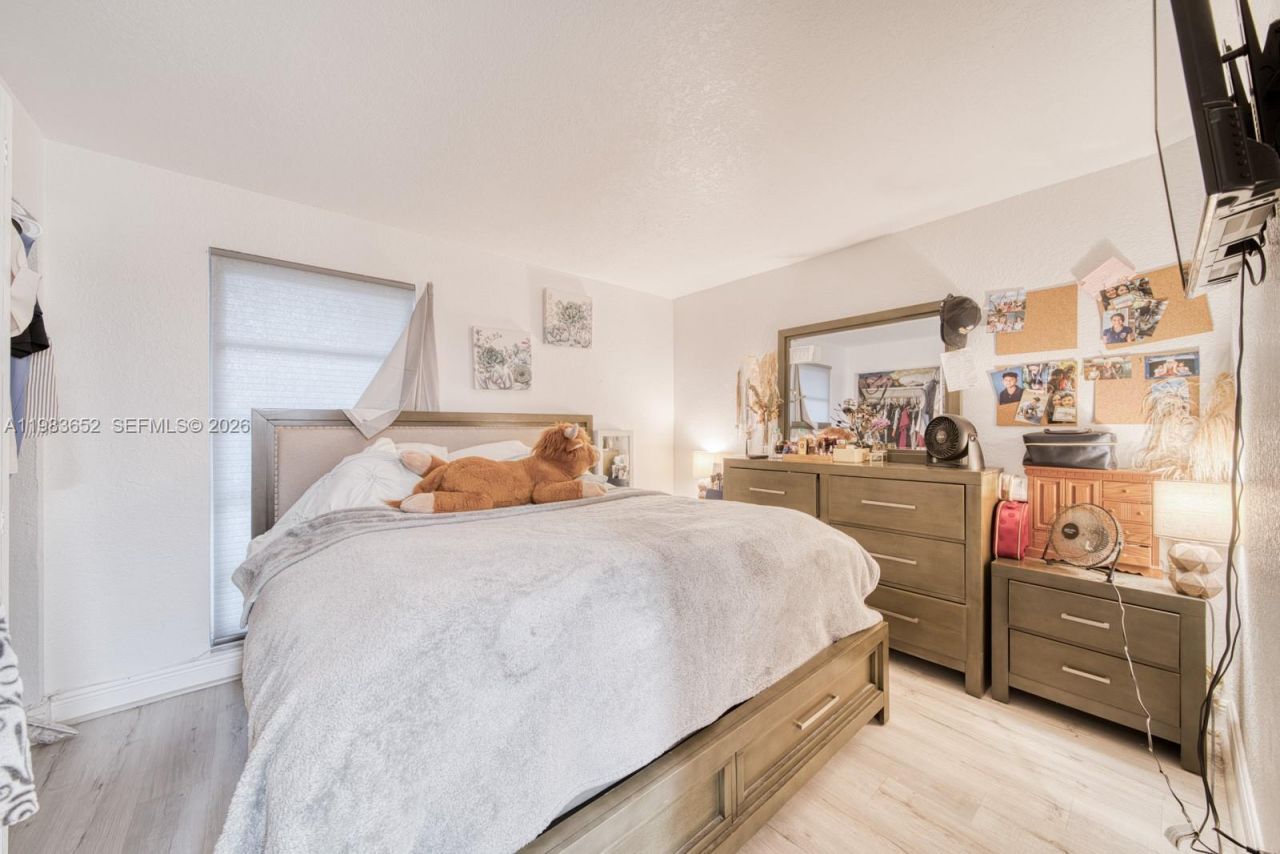 9459 SW 76th St , Unit R5, Miami, FL 33173 Photo