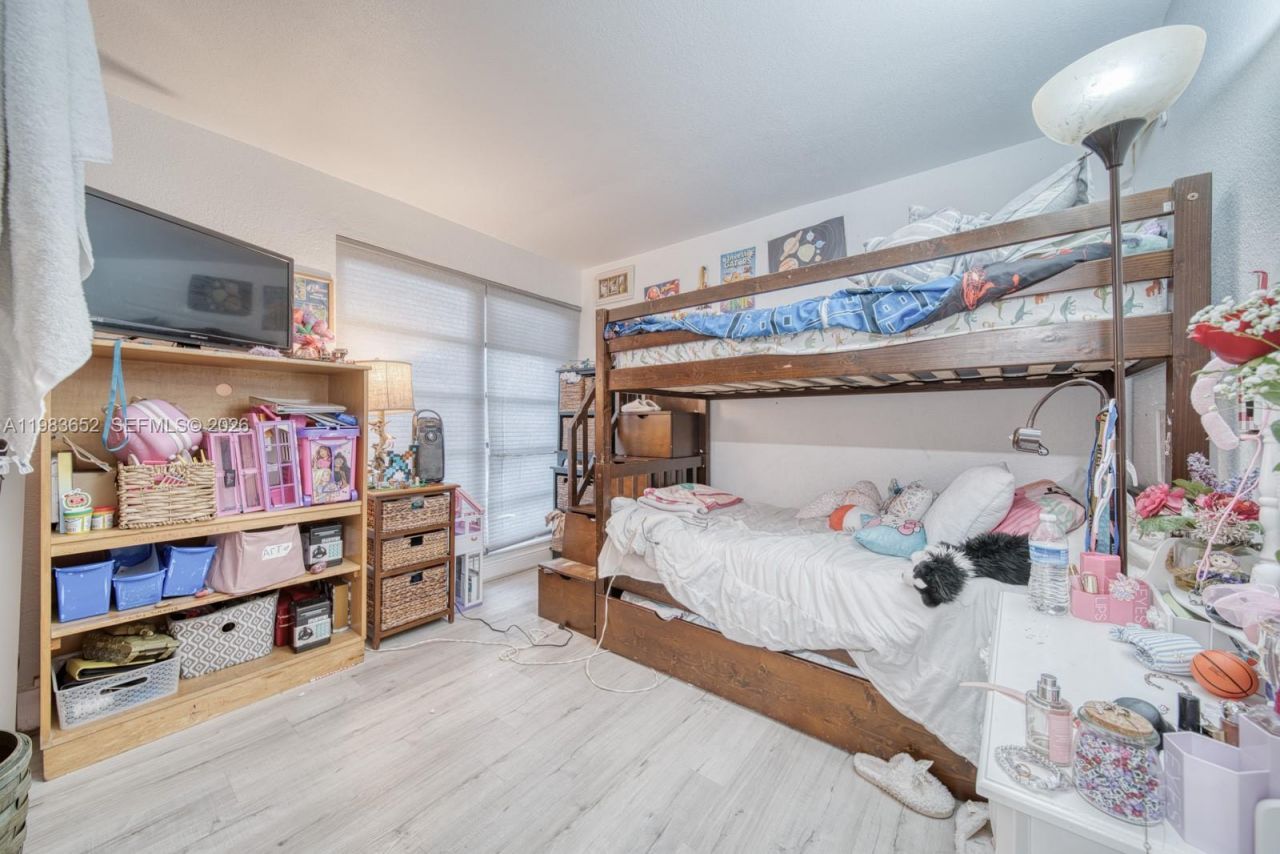 9459 SW 76th St , Unit R5, Miami, FL 33173 Photo