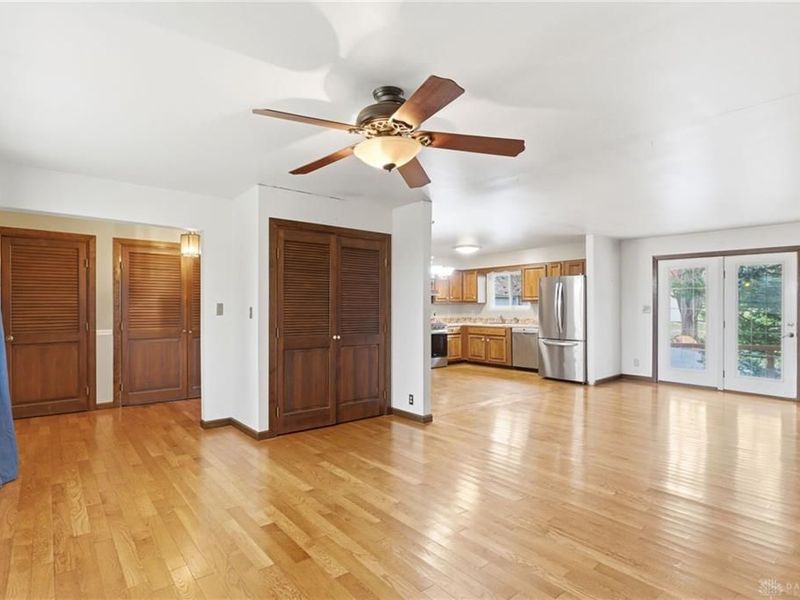 6711 Hamilton Middletown Road, Franklin, OH 45005 Photo 8