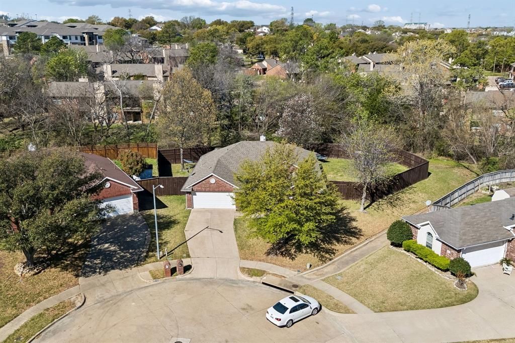 320 Carissa Court, Mesquite, TX 75150 Main Photo