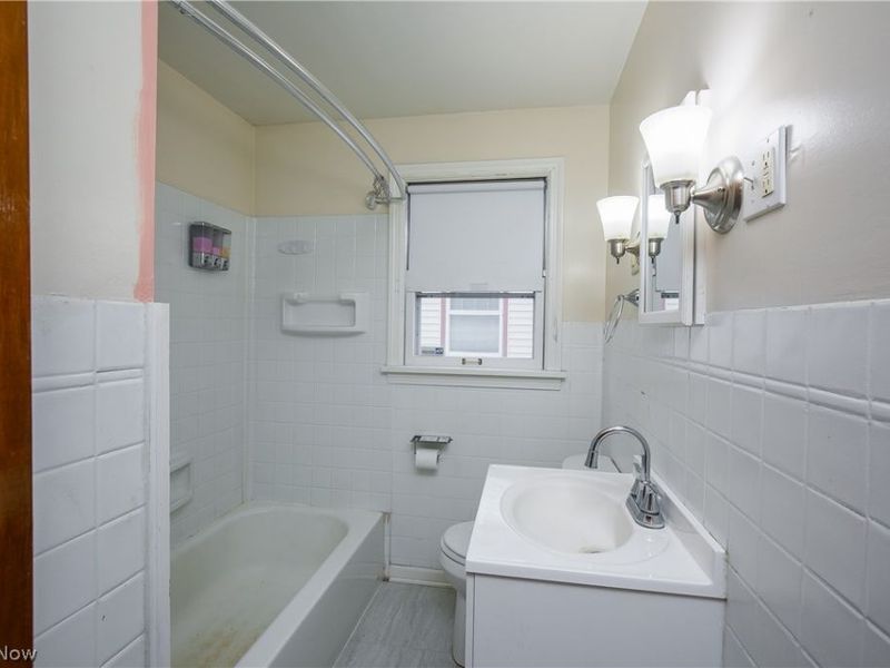 1014 Roslyn Avenue SW, Canton, OH 44710 Photo 5