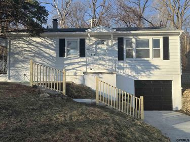 7272 N 34th Street NE, Omaha, NE 68112