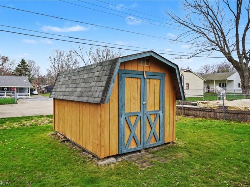 1852 Fairview Court, Salem, OH 44460 Photo 19