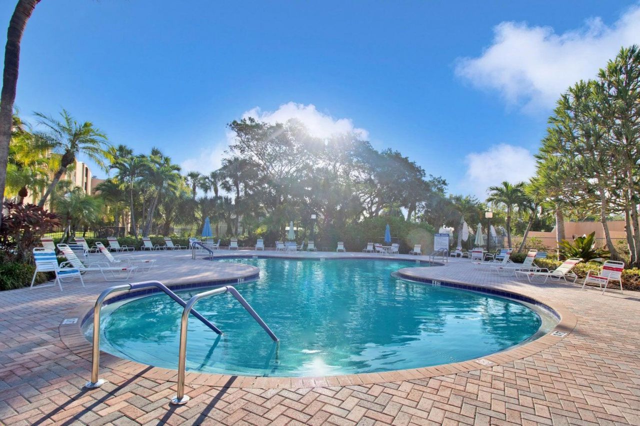 955 Dotterel Road, Delray Beach, FL 33444 Photo