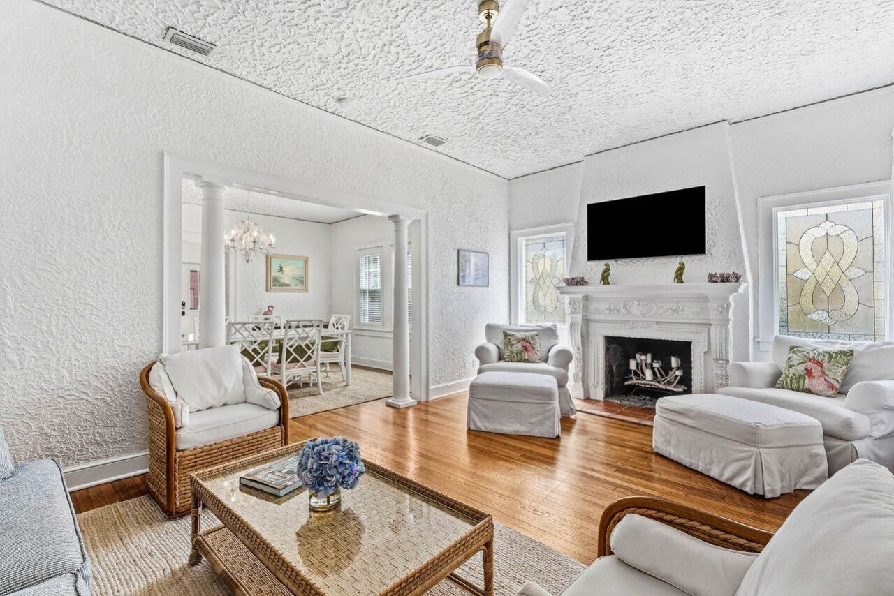 217 SE Coconut Avenue, Stuart, FL 34996 Photo