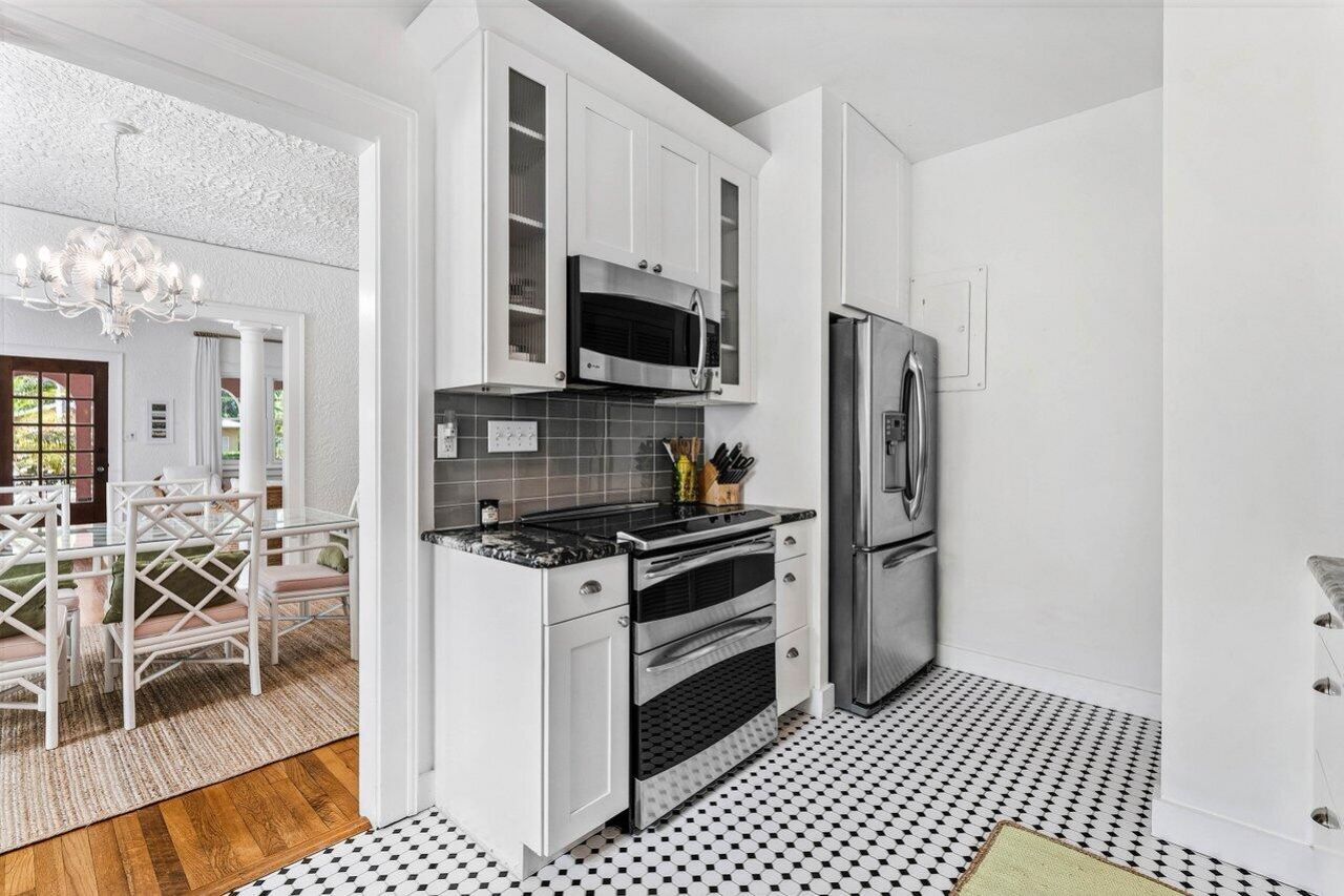 217 SE Coconut Avenue, Stuart, FL 34996 Photo