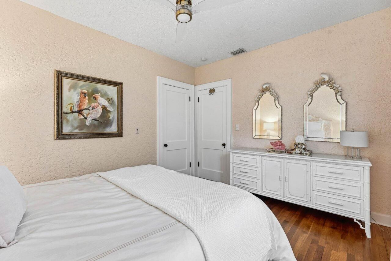 217 SE Coconut Avenue, Stuart, FL 34996 Photo