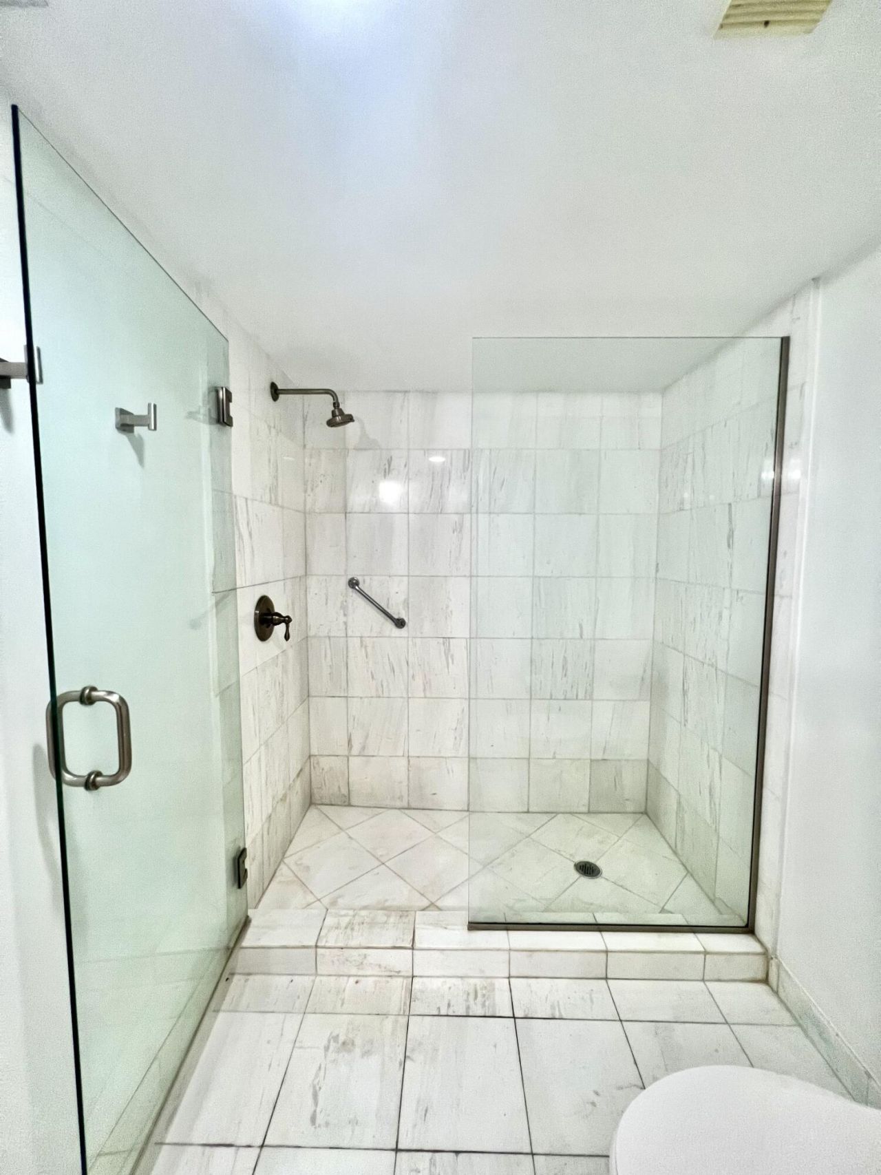 3400 NE 192nd Street, Unit 1102, Aventura, FL 33180 Photo