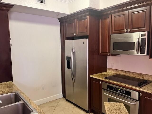 3 Renaissance Way, Unit Apt 204, Boynton Beach, FL 33426 Photo