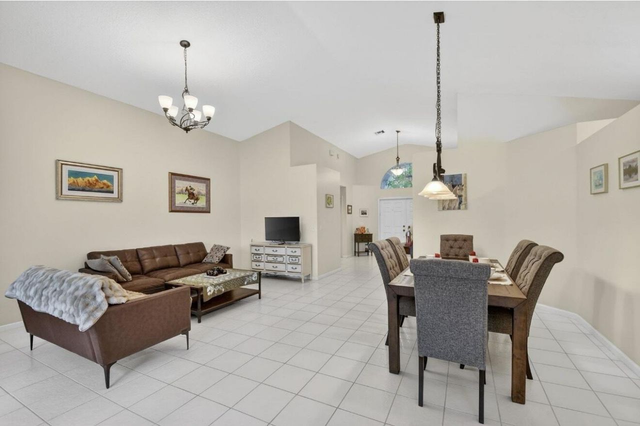 2453 Stonegate Drive, Wellington, FL 33414 Photo