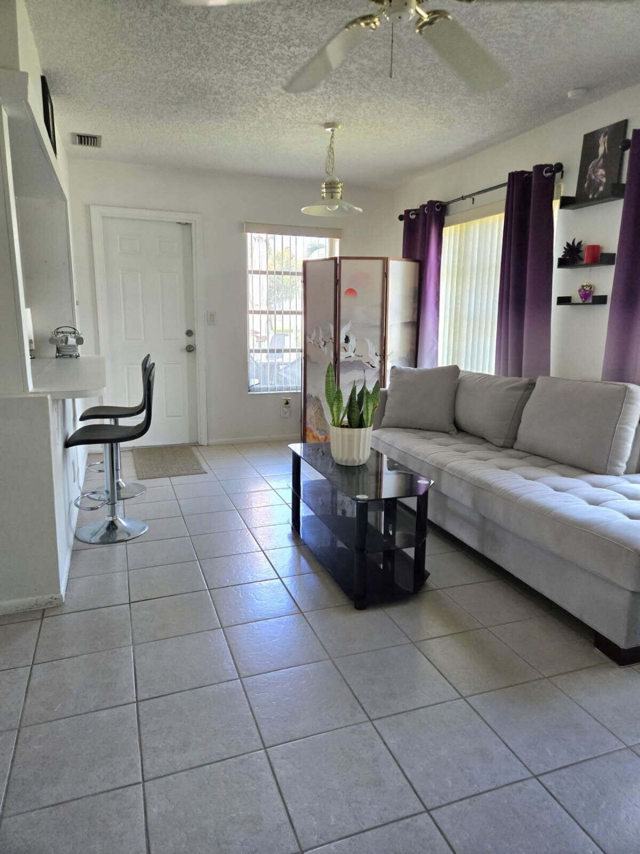 4504 NW 43rd Terrace, Tamarac, FL 33319 Photo