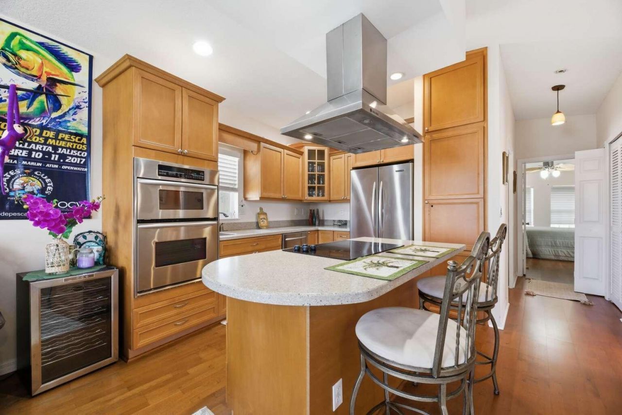 10701 S Ocean Drive, Unit 817, Jensen Beach, FL 34957 Photo