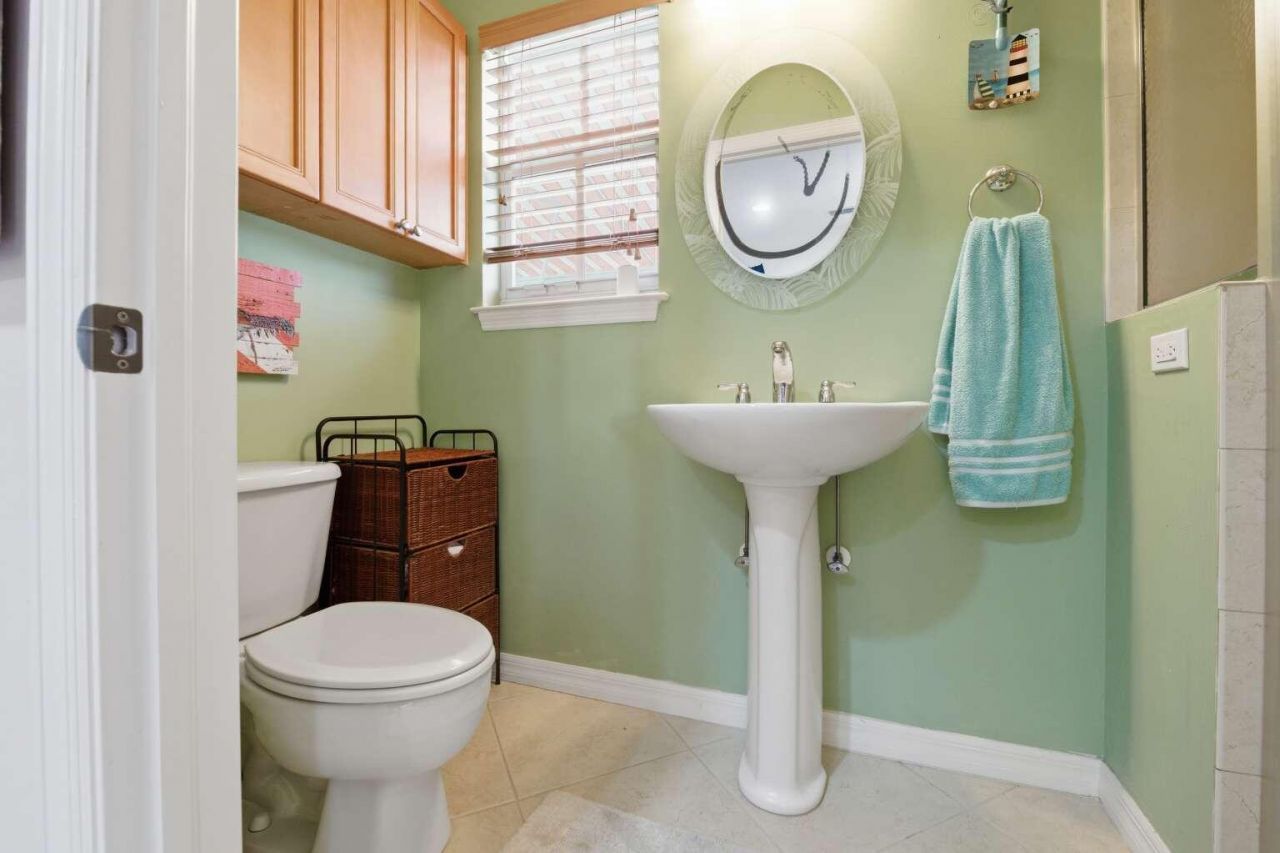 10701 S Ocean Drive, Unit 817, Jensen Beach, FL 34957 Photo