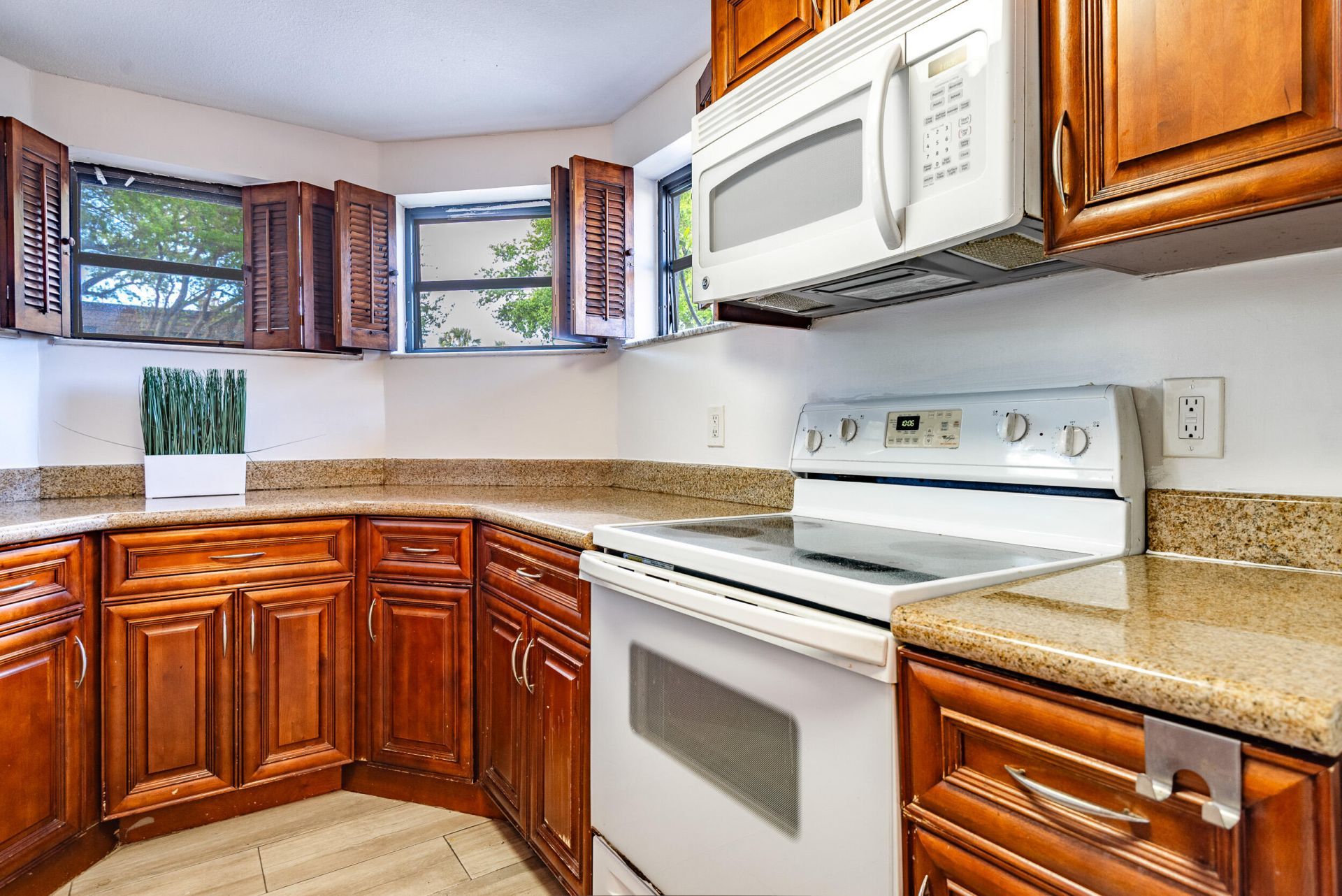 9375 SW 61st Way Sw, Unit D, Boca Raton, FL 33428 Photo