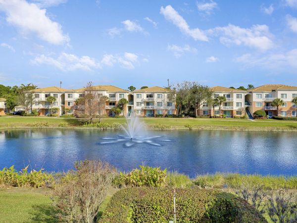 4302 Myrtlewood Circle E, Palm Beach Gardens, FL 33418