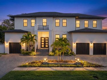 481 W DAVIS BOULEVARD , TAMPA, FL 33606