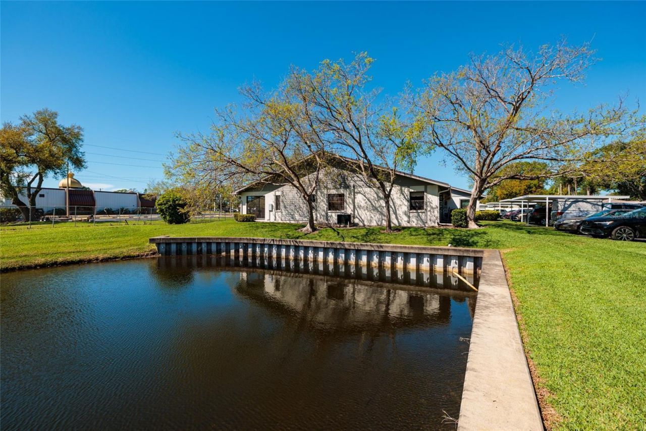 1601 43rd Street N, Unit 149, Saint Petersburg, FL 33713 Photo