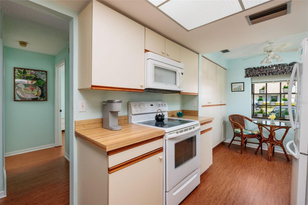 1601 43rd Street N, Unit 149, Saint Petersburg, FL 33713 Photo