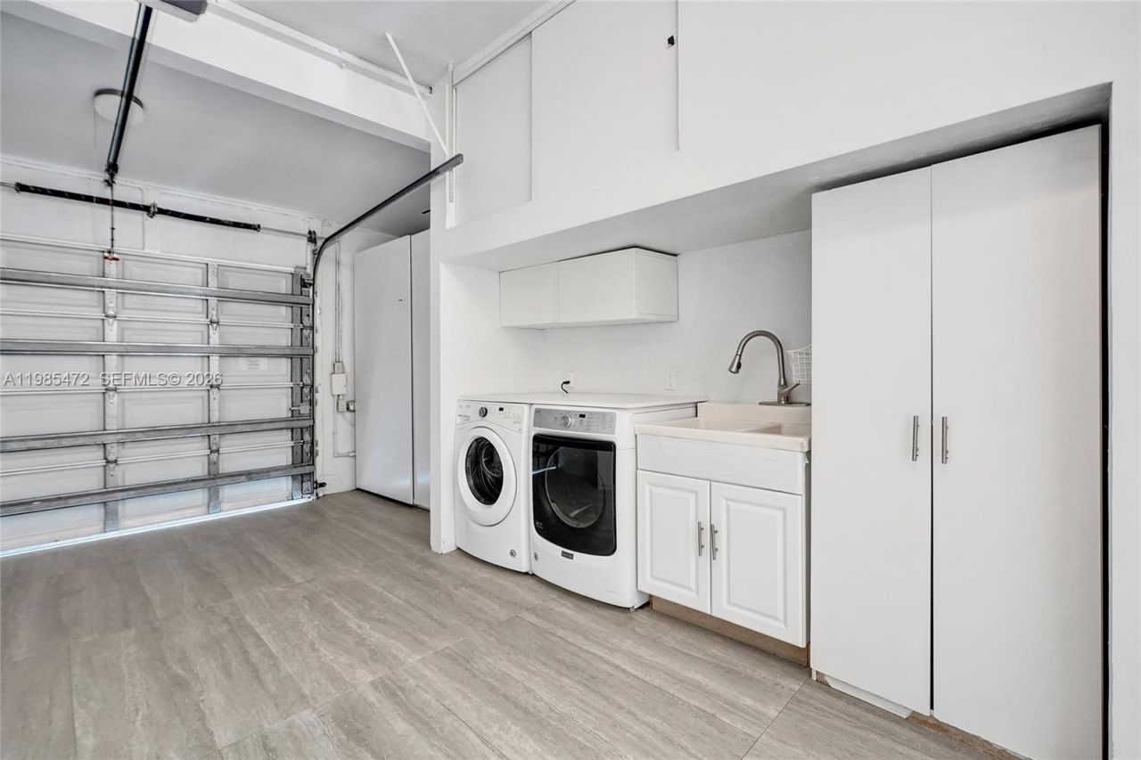 1110 NE 100th St , Miami Shores, FL 33138 Photo