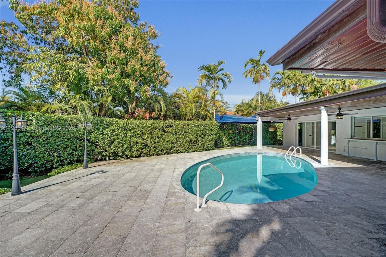 1110 NE 100th St , Miami Shores, FL 33138 Photo