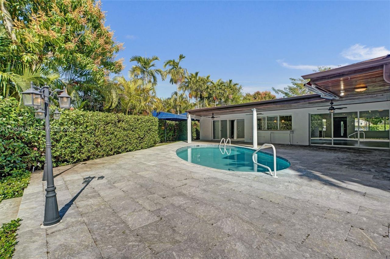 1110 NE 100th St , Miami Shores, FL 33138 Photo