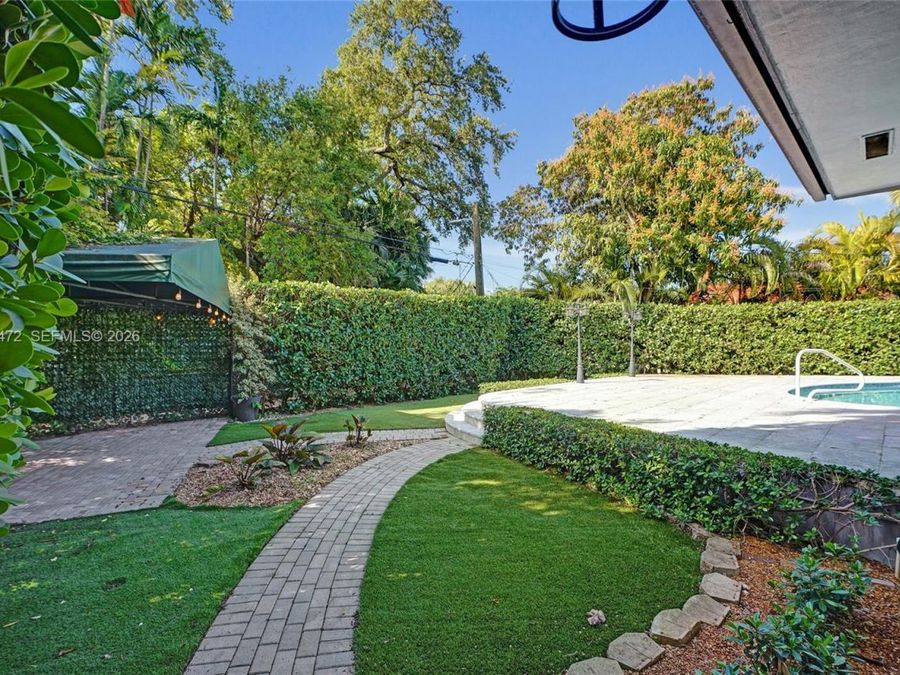 Property Image 45