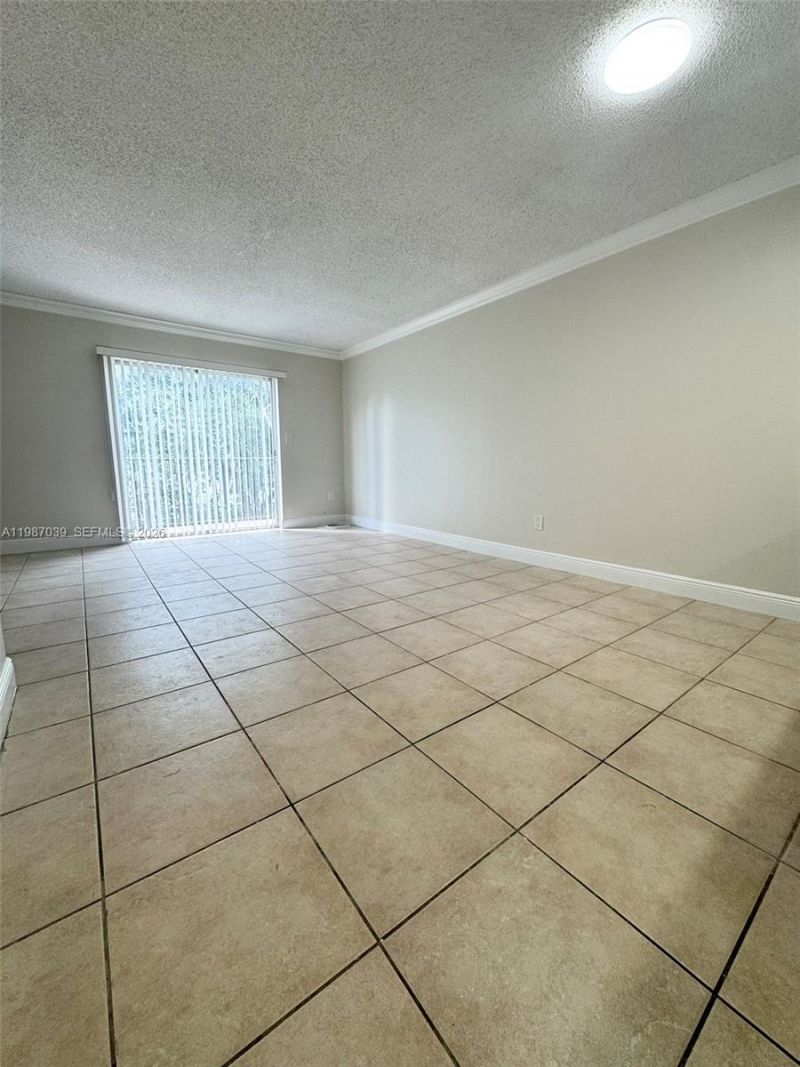 8500 SW 109th Ave , Unit 6-230, Miami, FL 33173 Photo