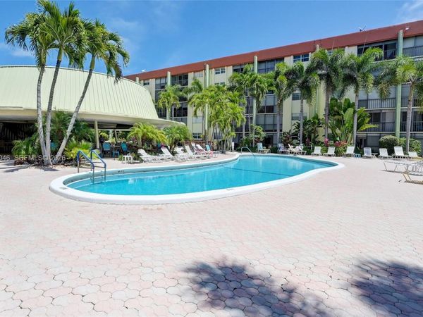 5431 NE 25th Ave, Unit 103B, Fort Lauderdale, FL 33308