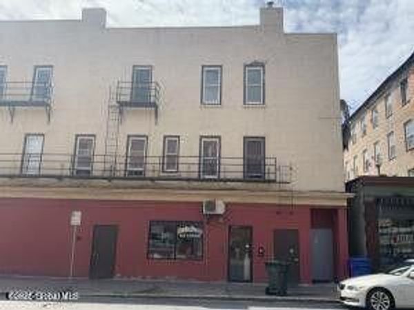 300 Ontario Street, Unit 2 fl, Cohoes, NY 12047
