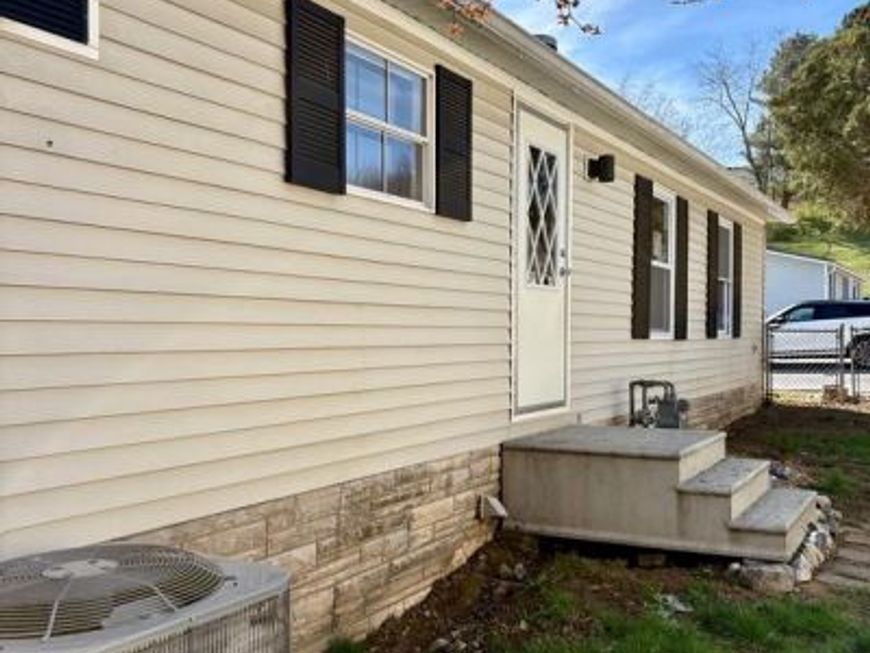 12021 Heather Drive, Hagerstown, MD 21740 Main Photo