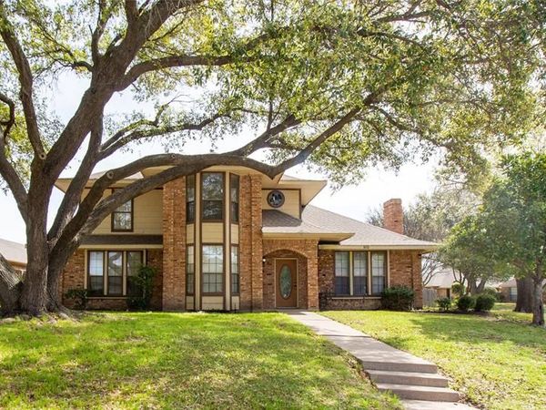 1602 Camelot Lane, Rowlett, TX 75088