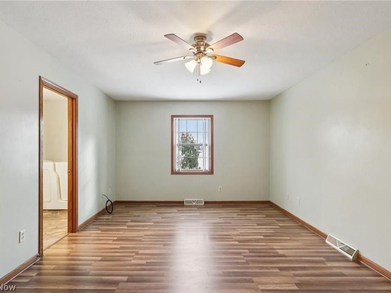 6695 Clingan Road, Unit 32, Poland, OH 44514 Photo 15