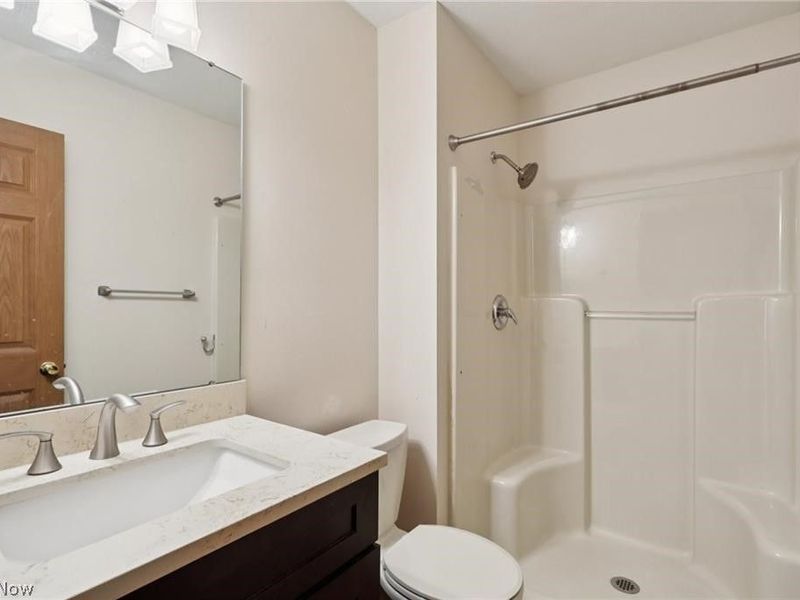 6695 Clingan Road, Unit 32, Poland, OH 44514 Photo 24