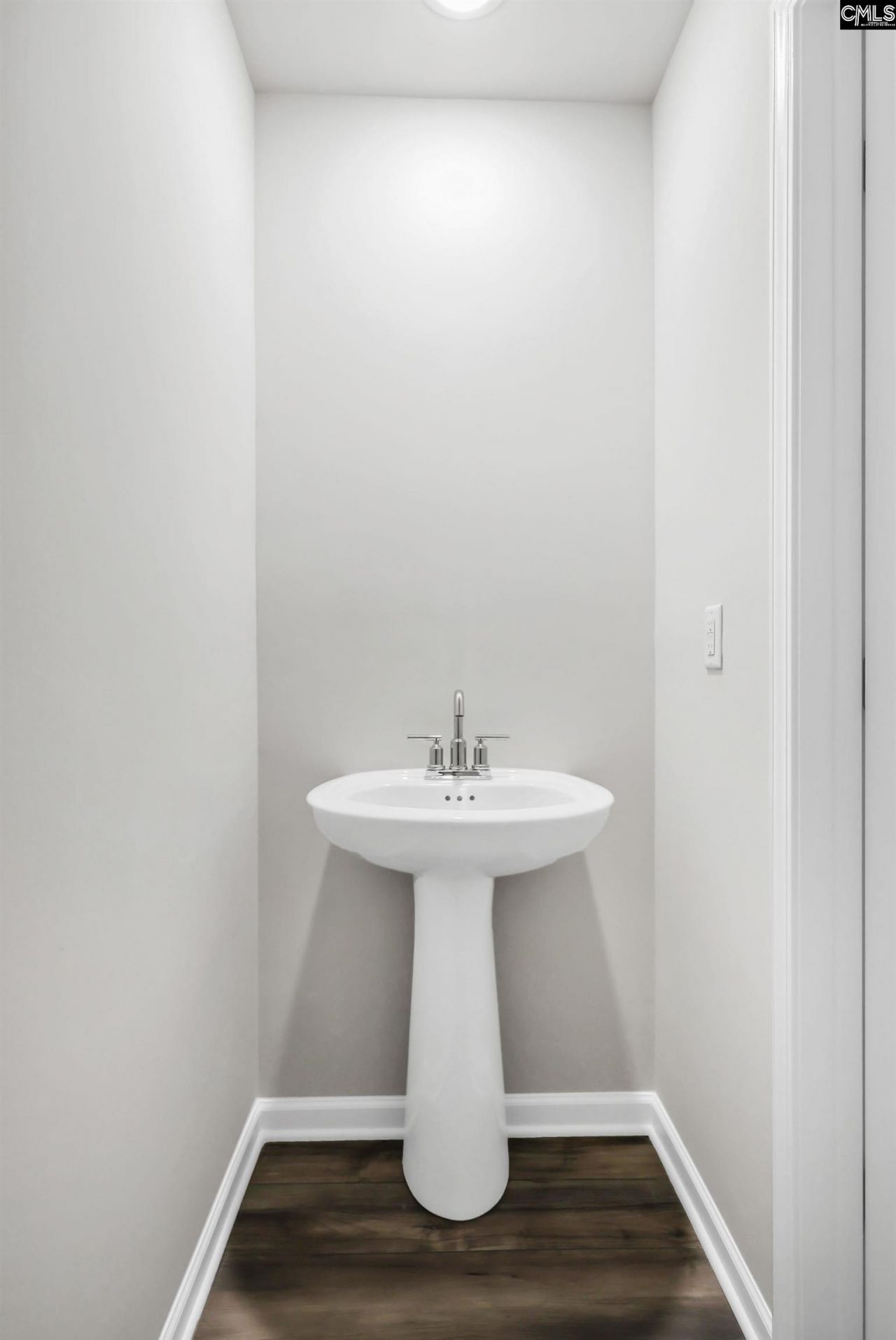 208 Bones Road Photo 12