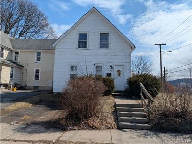 162 Oak Street, Binghamton, NY 13905