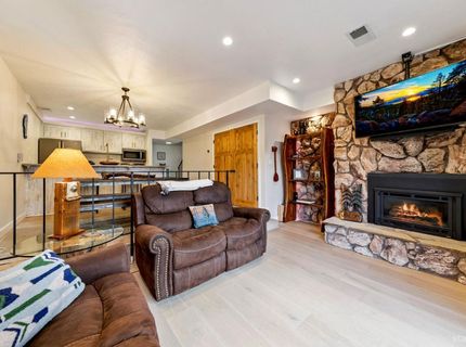 2081 Venice Drive, Unit 285, South Lake Tahoe, CA 96150 Photo
