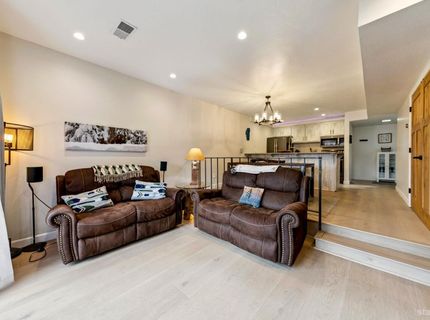 2081 Venice Drive, Unit 285, South Lake Tahoe, CA 96150 Photo