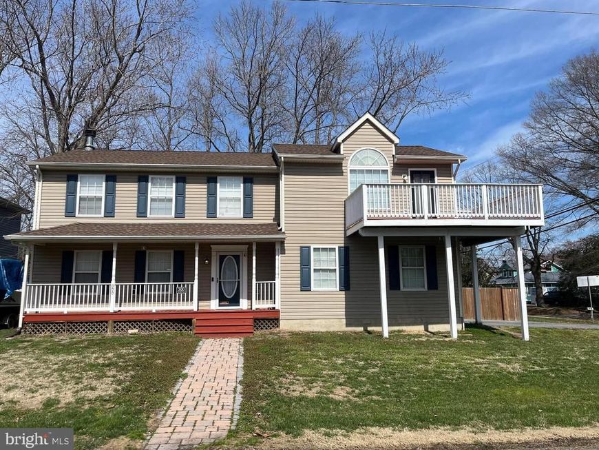 300 Beverley Place, Edgewater, MD 21037 Main Photo