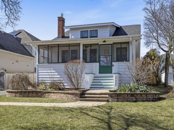 0S644 East Street , Winfield, IL 60190