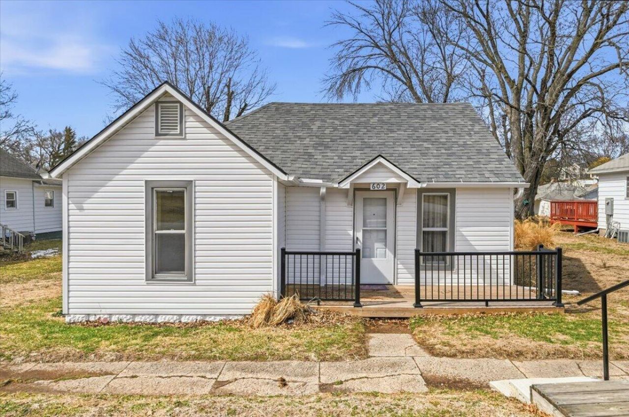 602 Howland Street, Emerson, IA 51533 Main Photo