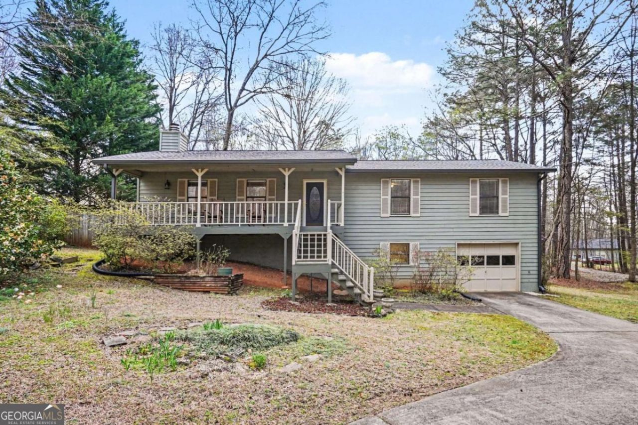 243 Sabrina Court, Woodstock, GA 30188 Main Photo