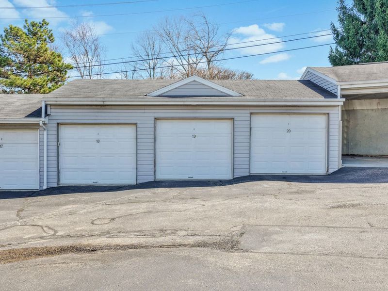 19 Carriage House Drive, Fort Thomas, KY 41075 Photo 7