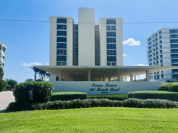 200 S Beach Road, Unit 403, Tequesta, FL 33469